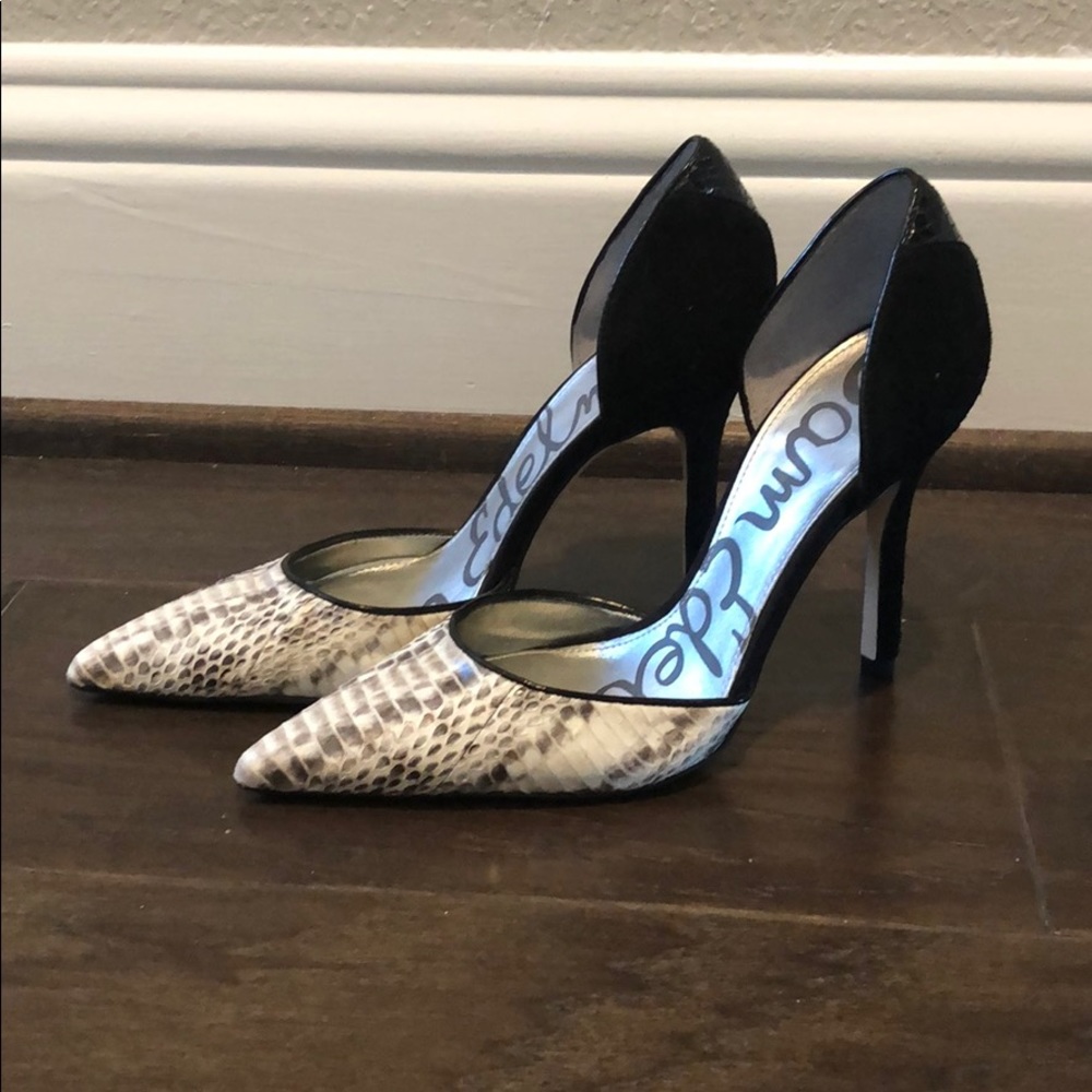 Black/White snake print and suede heels.